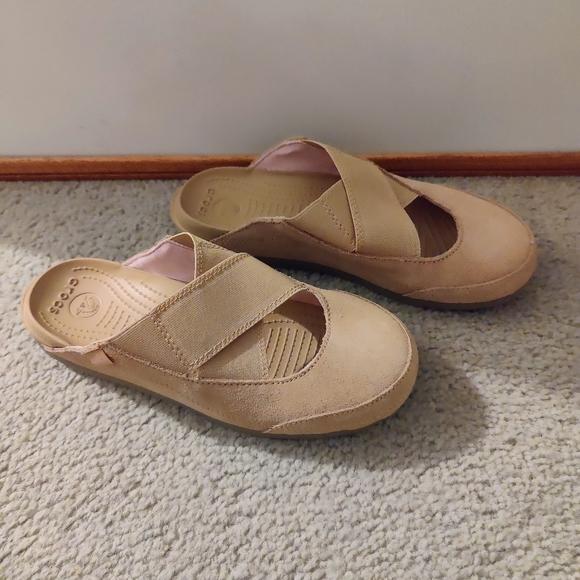 Crocs Chai & Khaki Edie Mule Beige - Picture 3 of 5